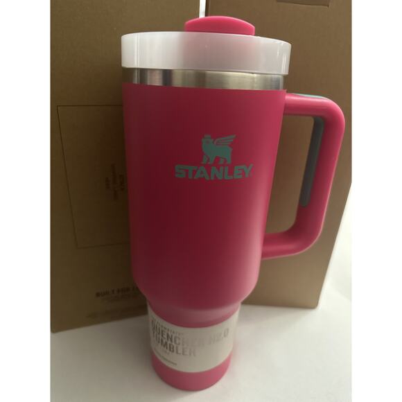 Stanley 40 oz Tumbler Quencher H2.0 Passion Pink NWT - Picture 1 of 9